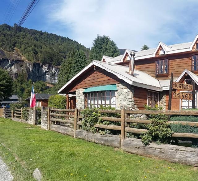 Hosteria Rayen La Junta Bagian luar foto